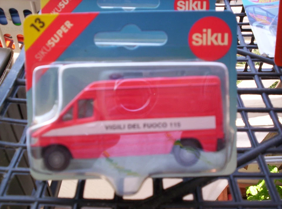 MERCEDES - 308 VIGILI DEL FUOCO - 1977 - SIKU - 2010 - SCALA 1/60 - Immagine 1 di 1