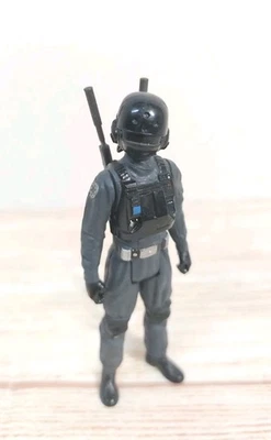 Figura de acción Star Wars Rogue One IMPERIAL GROUND CREW 3,75" con ambas bastones Foto 1 de 4