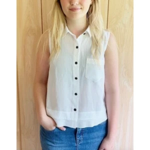 Cabi Top Blouse Size S Pleated Sleeveless Collared Semi-Sheer Button Down White - Picture 1 of 8