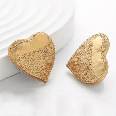 6X Decorative Heart Shaped Buttons Shank Gold Textured Metal 0.98 Inch Material - Image 1 of 4
