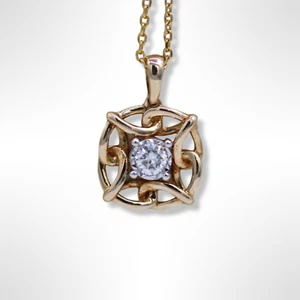 10K Gold Solitaire Diamond Woven Pendant Necklace (16-18 inches) with JARED Box - Picture 1 of 10