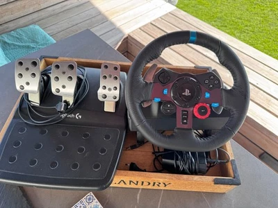 Logitech G29 Driving Force Rennlenkrad - Schwarz - Bild 1 von 4