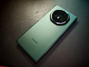 Honor Magic V3 512GB 12GB RAM (FACTORY UNLOCKED) 7.92" 50MP (Global) - Picture 1 of 2