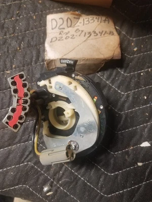 Interruptor de señal de giro Ford Torino D2oz-13341-A 1972-1974 nuevo fabricante de equipos originales nuevo Foto 1 de 2