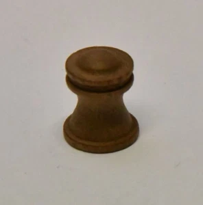 Mantua Model Boat Fittings 30840 Walnut Capstan 14x20mm - Picture 1 of 1