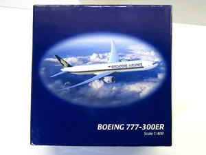 Singapore Airlines 1:400 Scale Metal Diecast Boeing 777-300R - New - Picture 1 of 8
