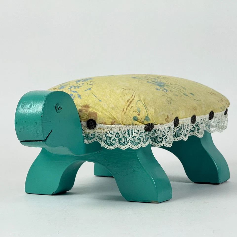 Винтажный детский 1983 деревянный табурет для ног GreenTurtle цветочная подушка народное искусство - Изображение 1 из 4