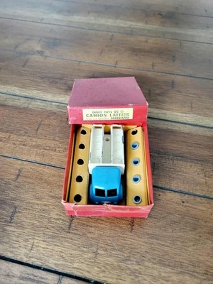 Vintage 1950s Ford Nestle Milk Truck by French Dinky Toys, No. 25O with Box - Image 1 of 4