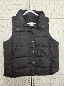 Womens Old Navy Black Puffer Vest Lined Insulated Zip & Snaps Pockets Size XXL - Picture 1 of 3
