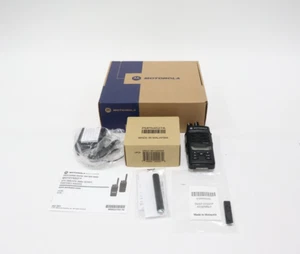 Radio bidireccional portátil Motorola XPR 3500E 403-512 LKP WIFI (sin batería) - Imagen 1 de 8