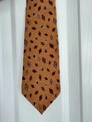 Corbata Paco Rabanne Longitud 55" 3" Ancho 100% Seda Hecha en Italia Geo Diamante Foto 1 de 4