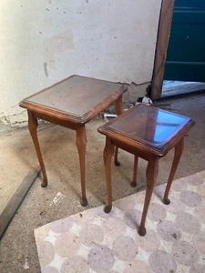 Vintage braun Holz Satz 2 Tische Queen Anne Beine & Glasplatten - Bild 1 von 6