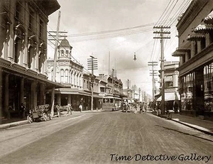Streetcar on King Street, Honolulu, Hawaii - c1910 - Historic Photo Print - Picture 1 of 1