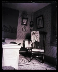 NEGATIVO CRISTAL FINALES 1800 PRINCIPIOS 1900, INTERIOR DE HABITACIÓN - Imagen 1 de 2