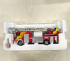 Iveco Magirus Feuerwehr-Drehleiter Modell DLK 23-12 CS, rot/gelb, OVP
