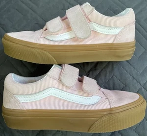 VANS Kids Old Skool V Corduroy Pop Pink Gum Sole Skate Shoe Youth Size 12 - Picture 1 of 10