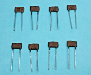 8 DE CONDENSADORES DE MICA PLATEADOS 22 pF - Imagen 1 de 2