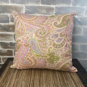 New Newport Set of Three Throw Pillow Covers Paisley Zippered 18" x 18"   - Picture 1 of 10