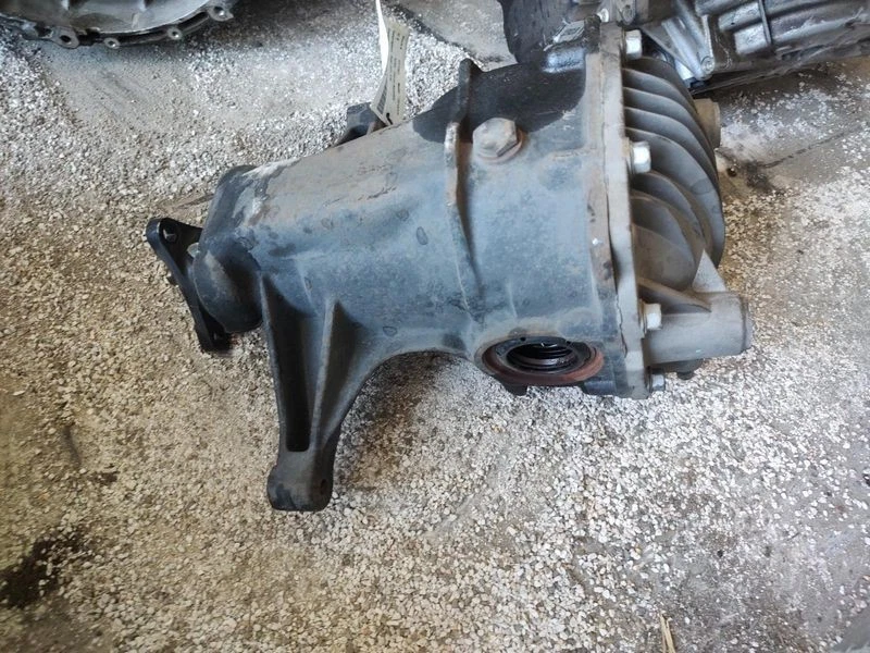 2009-2014 Hyundai Genesis Rear Differential Carrier Assembly 3.8L OEM - Imagem 1 de 1