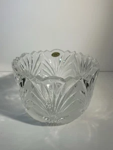 Vintage Handmade USSR Russian Over 24% Lead Crystal Bowl Waffle Candy Scallop - Bild 1 von 11