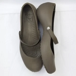 Crocs brown flats size 9 - Picture 1 of 4