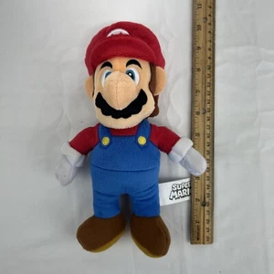 "Muñeco de peluche Super Mario Bros juguete de peluche 2021 Nintendo 9"" - nuevo sin etiquetas" - Imagen 1 de 5