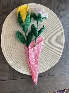 crochet roses (2 Pc Bouquet ) - Picture 1 of 5