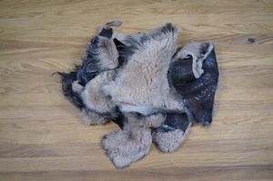 Lammfellreste Island-Schaffell gelockte Lammfellreste Reststücke, 500 g - Bild 1 von 4