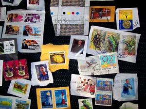 100s of STAMPS (Mostly Australia) From 1970s - Picture 1 of 12