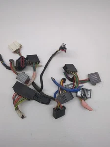 2004 Ford F-150 Fuse Box Relay Distribution Block 4L3T-14A067-AH PLUGS HARNESS - Picture 1 of 7
