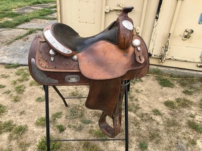 Crates Show Saddle Equifit Tree 15.5” - Image 1 of 4