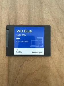 NEW WDS400T2B0A WD Blue SA510 4TB 6.0Gb/s SATA 2.5" SSD / WDS400T3B0A-00C7K0 - Afbeelding 1 van 3