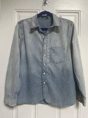 Camisa jeans feminina desbotada, tamanho XL, gola/algemas, botão para baixo - nova angustiada - Imagem 1 de 4