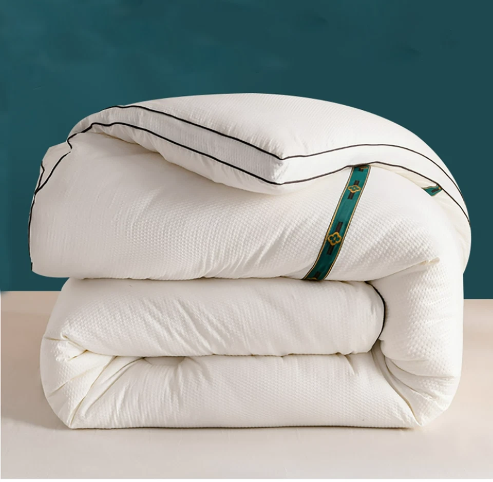 Sábana Ajustable Terciopelo Leche Espesado, 2 Fundas de Almohada, Funda Edredón y Núcleo Cálido Foto 1 de 1