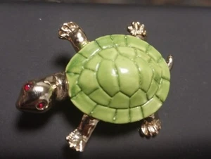 Broche vintage esmalte verde tortuga animal dorado - Imagen 1 de 2