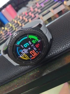 Samsung Galaxy Gear S3 Frontier Smart Watch - Picture 1 of 4