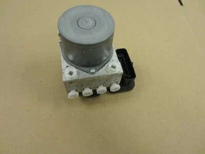 Nissan Máxima 2018 2019 módulo de bomba ABS de freno antibloqueo 47660-4RB1C OEM Foto 1 de 4