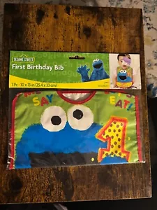 Babero Cookie Monster Plaza Sésamo Primer Cumpleaños NUEVO SELLADO - Imagen 1 de 2