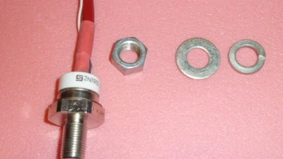 HIGH POWER CONTROLLED RECTIFIER SIGNETICS 2N1913 Obsolete 70 Amperes 200V TO-94 - Image 1 of 4