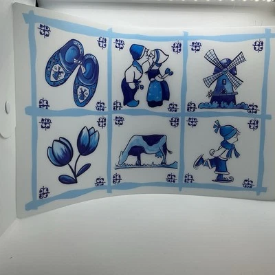 Holland Royal Delft 蓝色和白色 2 件套塑料桌椅风车郁金香荷兰 — 第 1/4 张图片