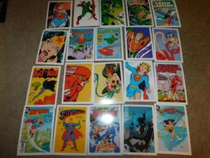 D.C. COMICS-SUPER HEROES 20 JUMBO STAMP IMAGE POSTCARDS LOOSE - Picture 1 of 1