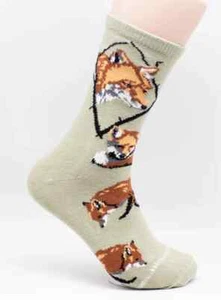 Assorted Fox Wildlife Novelty Socks - Picture 1 of 12