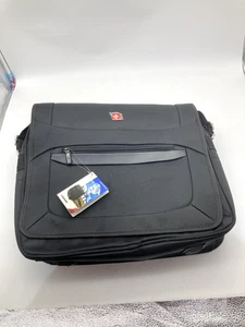 Wenger 16 inch Business Messenger Bag with Shoulder Strap Padded Laptop New - Picture 1 of 3