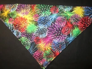 COLORFUL FIREWORKS HANDMADE TIE DOG BANDANA FOR MEDIUM to LARGE DOG - Picture 1 of 1