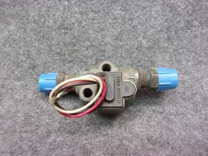 FloScan Model 203 Alcor Fuel Flow Transducer P/N 86216 - Picture 1 of 3