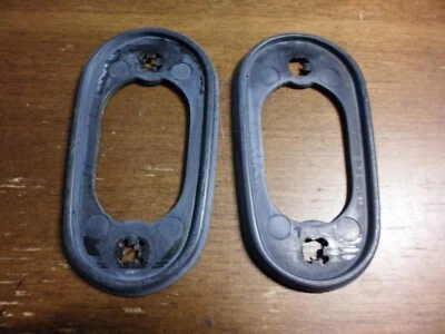 1979 年丰田 Celica - 侧镜垫圈一对(不脆或干) — 第 1/4 张图片