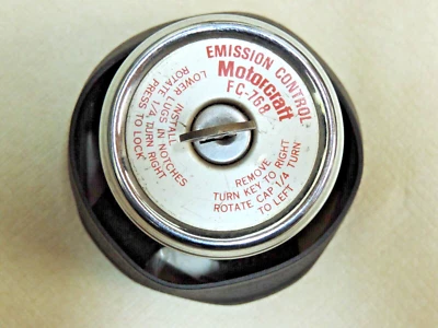 FORD F100 FORD F150 FORD  1979 LOCKING GAS CAP  Motorcraft  FC-768 / Pantera - Изображение 1 из 4