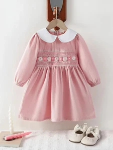 Vestido Boutique Rosa Calado Nuevo con Etiquetas Bordado Flores Talla 4 Mangas Largas Cuello - Imagen 1 de 5