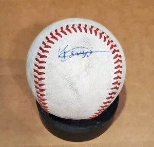 Autographed Baseball game used KENYI PEREZ CHICAGO CUBS - Picture 1 of 2