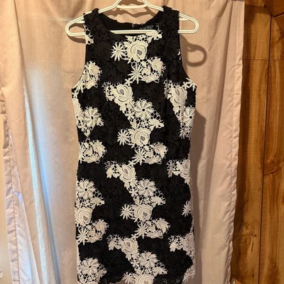 Lauren RL Women's Black White 100% Sleeveless Polyester Lace Sheath Dress Size 1 - Image 1 of 4